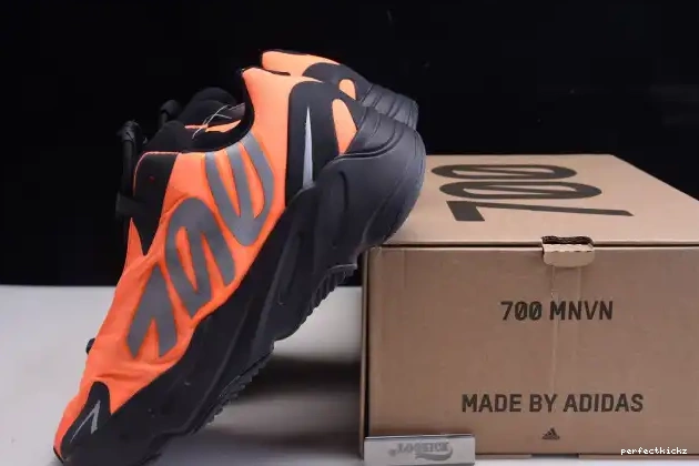 Adidas Boost FV3258 Orange MNVN 700 Yeezy 0608